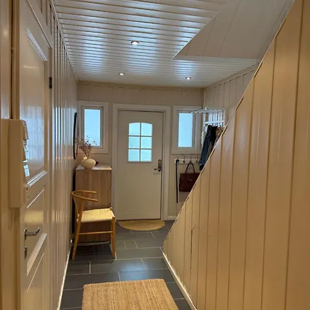 Spacious With Sauna, Fireplace & View * Tromsø