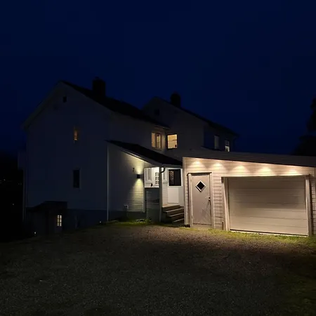 Spacious With Sauna, Fireplace & View * Tromsø